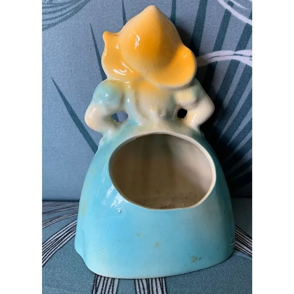 2 Dutch Girl Planters Vase Ceramic Vintage MCM Retro Art Deco